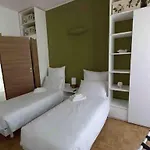Grazioso Vicino Al Di * Erba