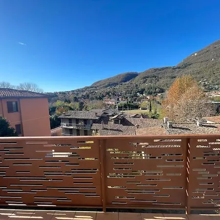 Grazioso Vicino Al Di