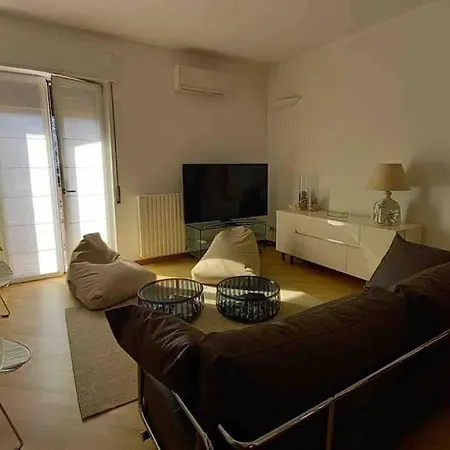 Lejlighed Grazioso Vicino Al Di Erba